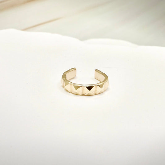 Patra Ear Cuff