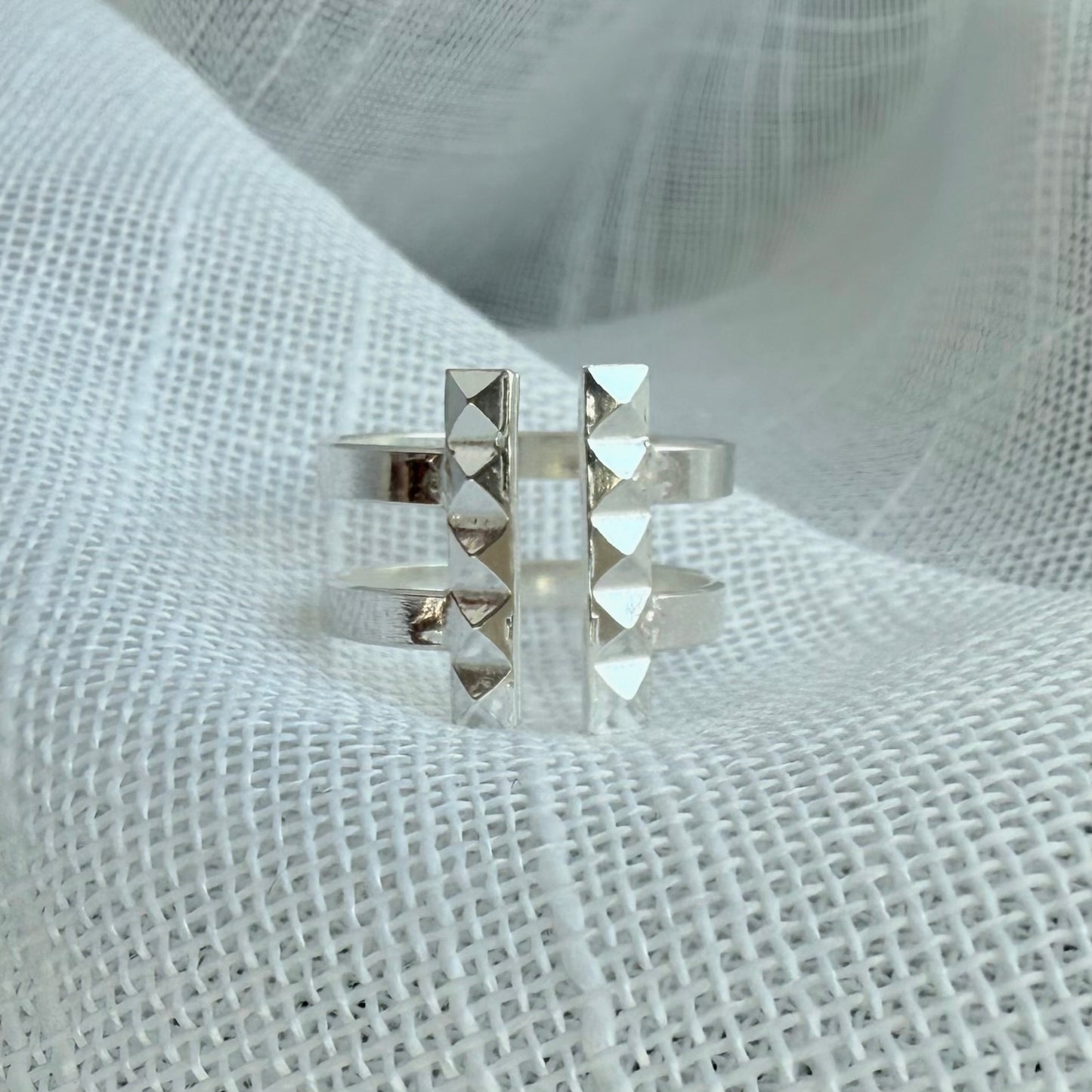 Nile Double T Cuff Ring
