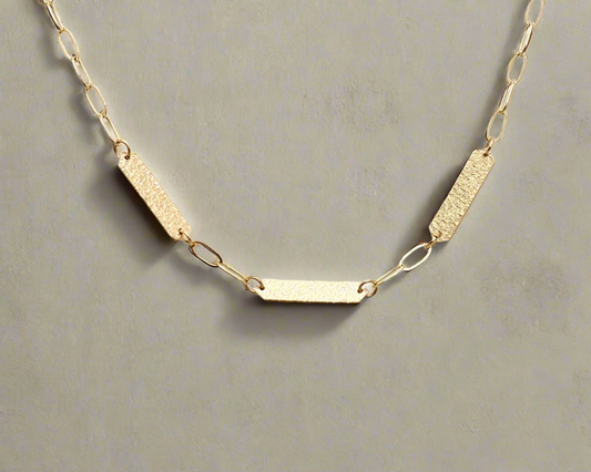 Lucia Necklace