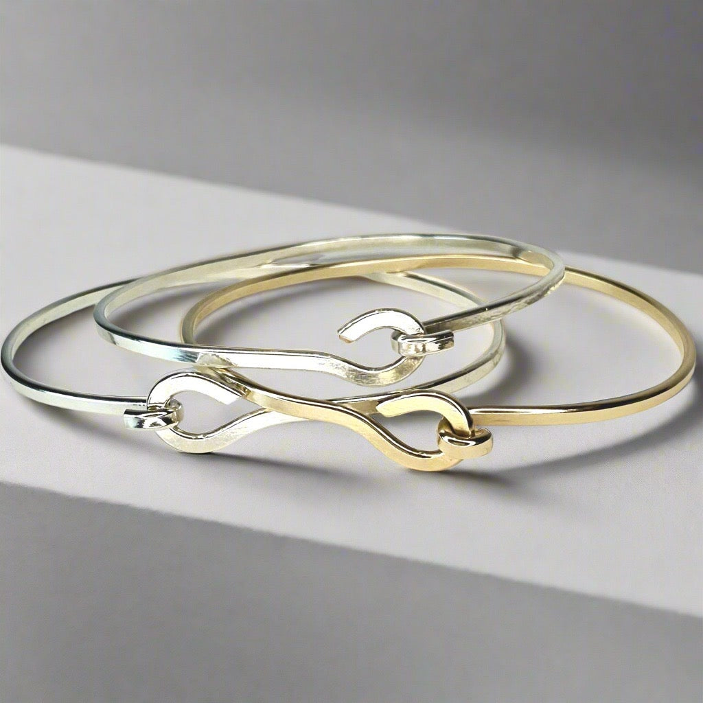 Port Hook Bracelet