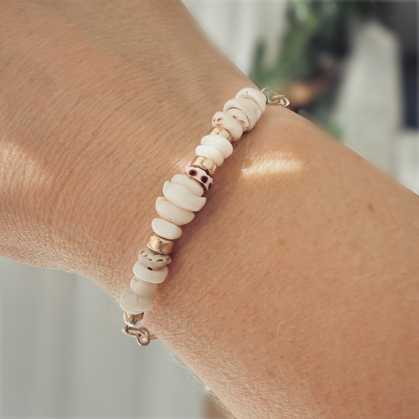 Kai Puka Shell Bracelet