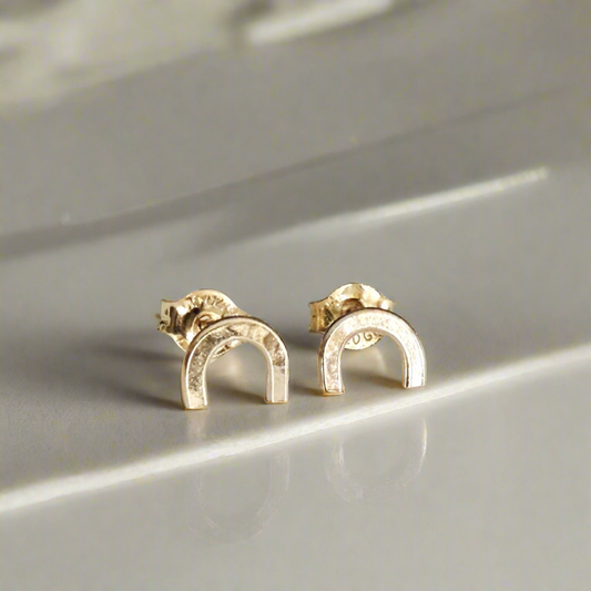 Arc Studs